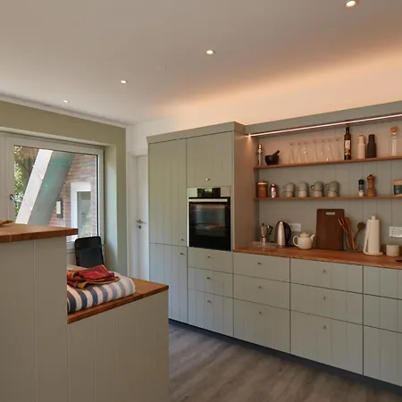 With A Fireplace Just 10 Minutes From The * Sankt Peter-Ording