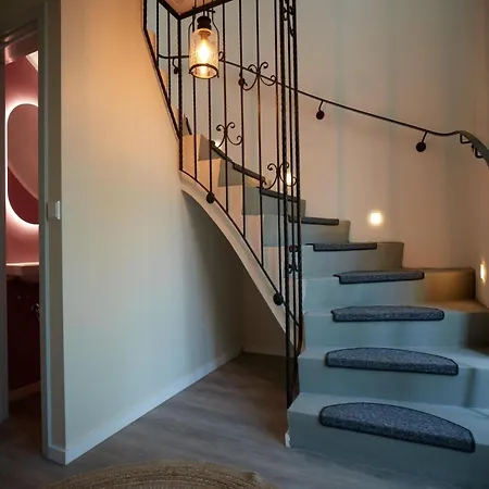 With A Fireplace Just 10 Minutes From The * Sankt Peter-Ording