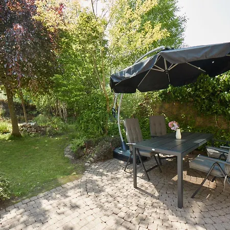 With A Fireplace Just 10 Minutes From The Sankt Peter-Ording