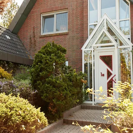 With A Fireplace Just 10 Minutes From The Holiday home Sankt Peter-Ording