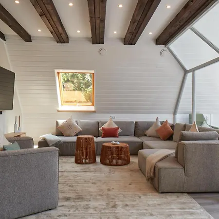 Holiday home With A Fireplace Just 10 Minutes From The